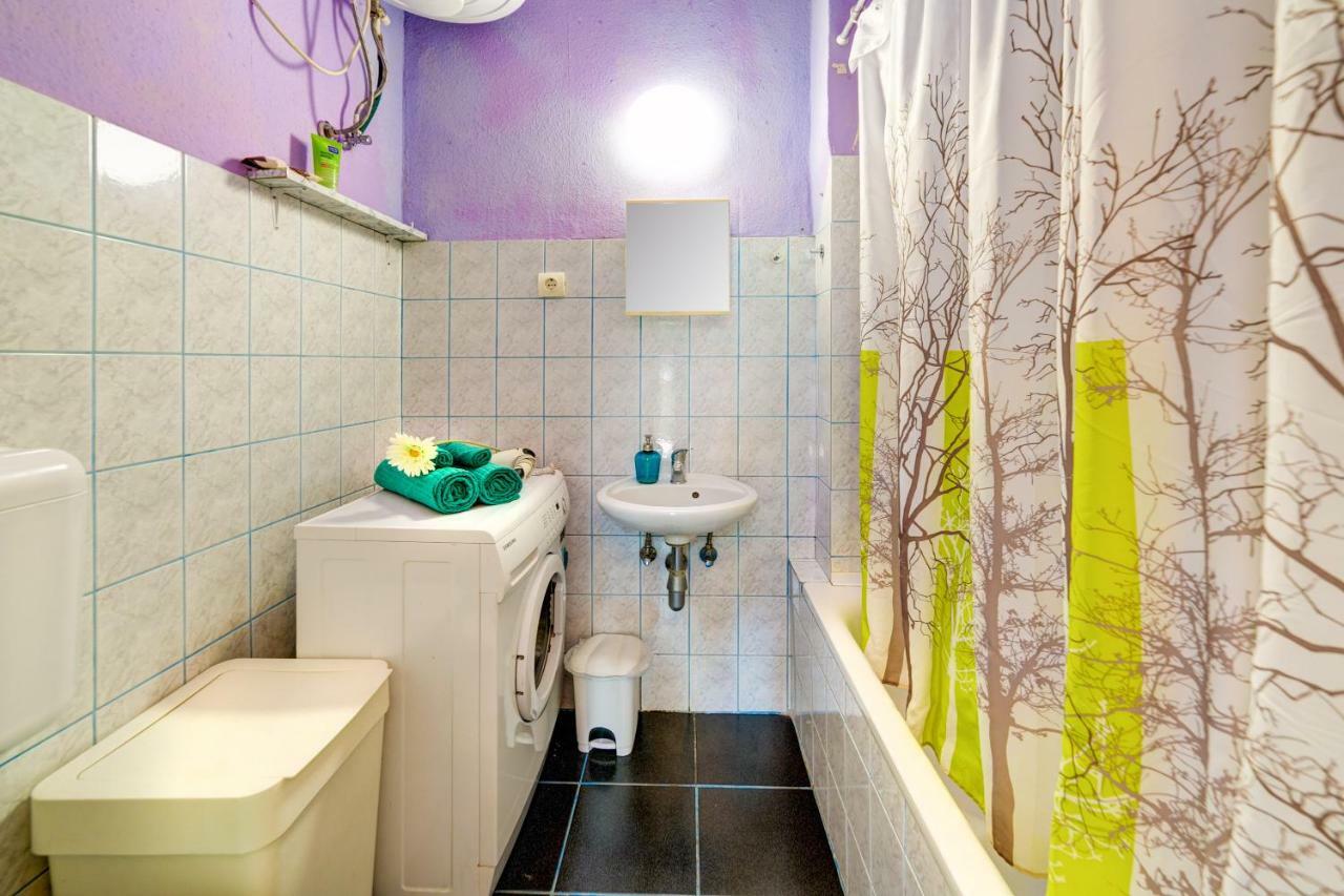 Green Apartment Budapest Exterior photo