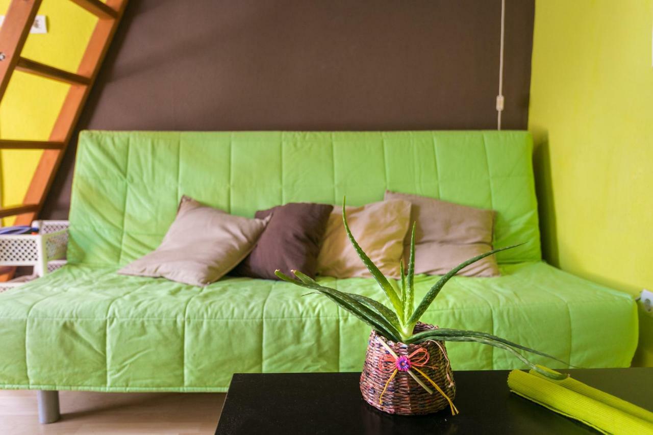 Green Apartment Budapest Exterior photo